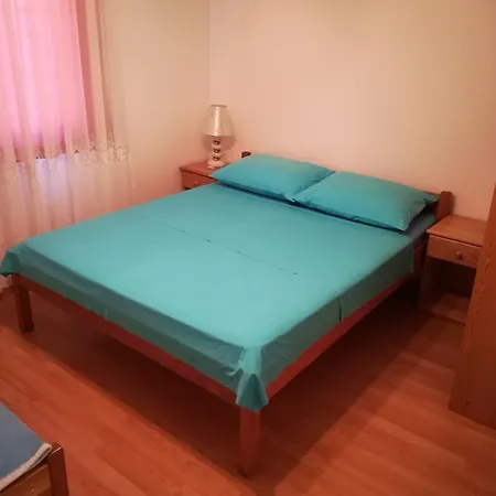 Vinez 14473b * Labin (Istria)